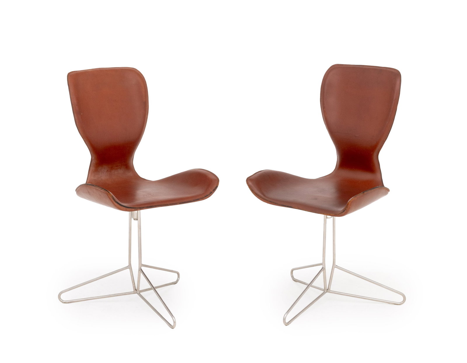 Kirsten Jones & Adam Bottomley K2 Swivel Chairs, 2 (1 of 9)
