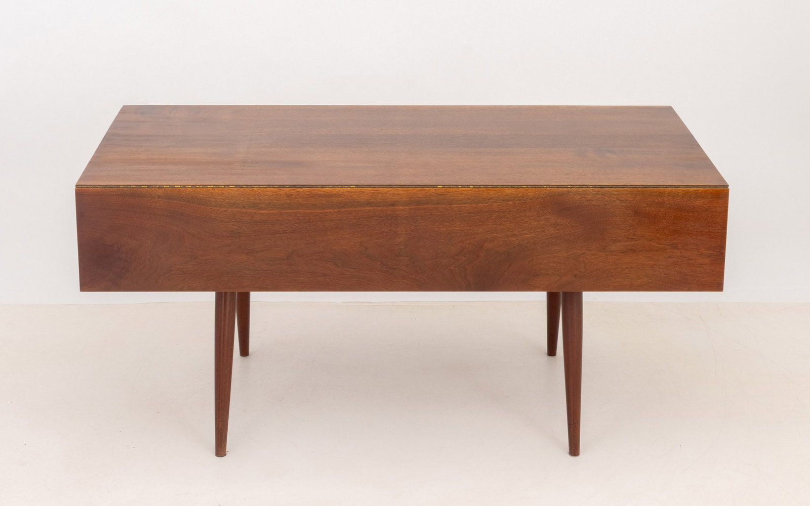 George Nakashima Walnut Drop Leaf Table, 1962 - 2