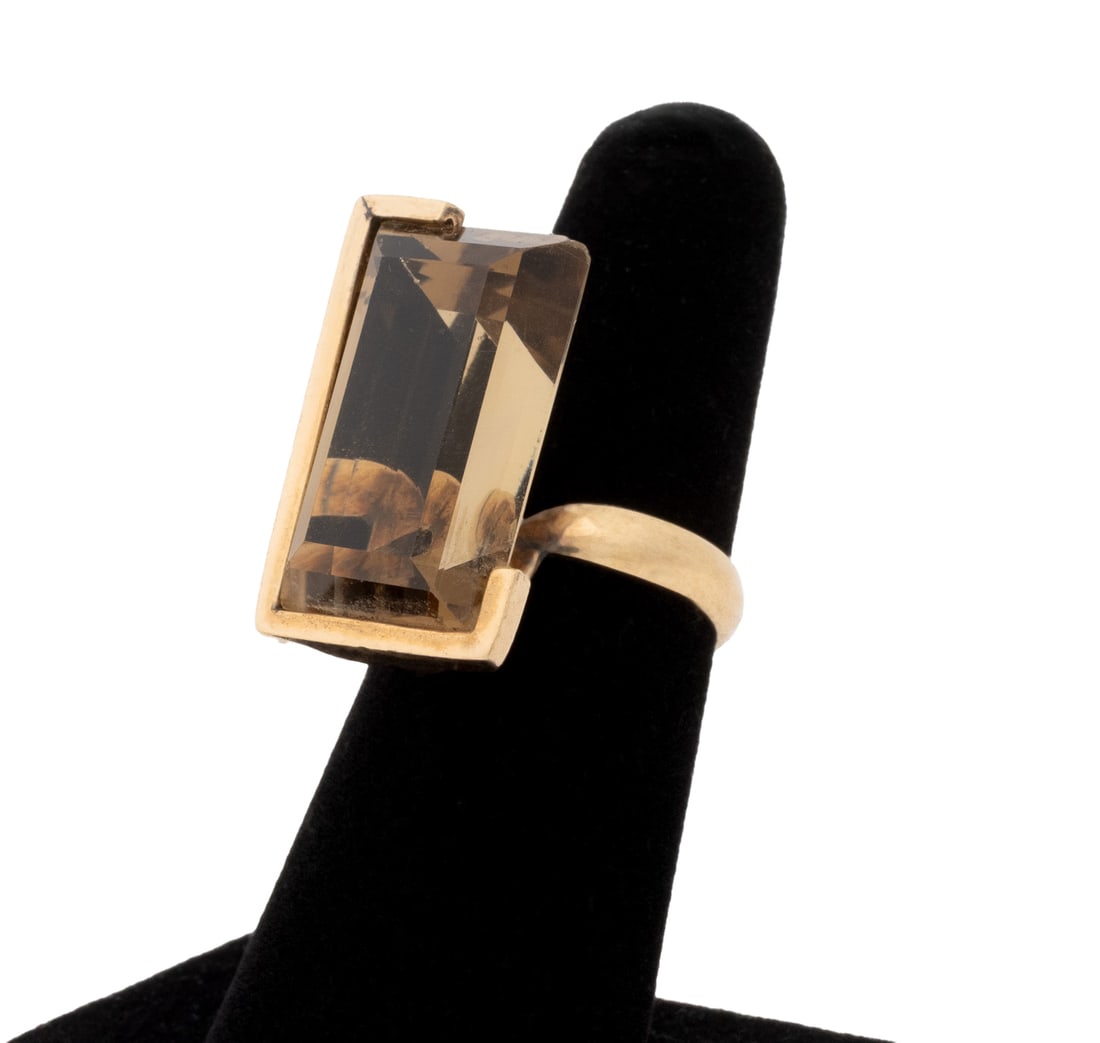 Vintage Yellow Gold and Citrine Ring (1 of 10)