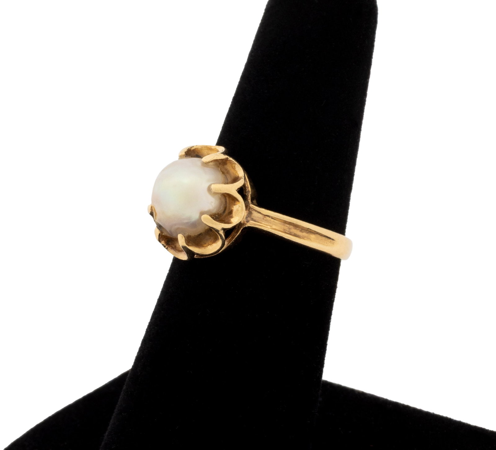 Yellow Gold and Cultured Pearl Solitaire Ring (1 of 8)