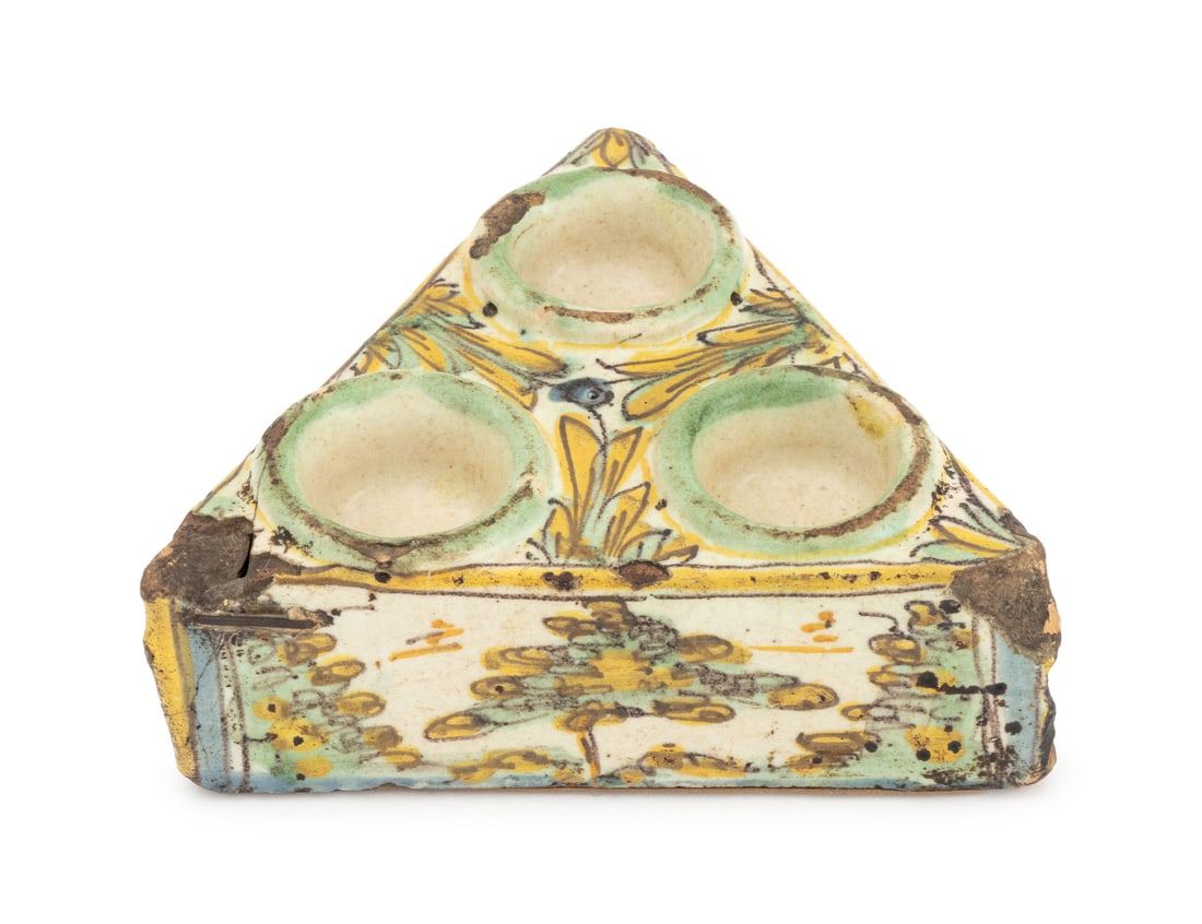 Spanish Ceramic Spice Container, 18th C.: Spanish Ceramic Spice Container, 18th century or earlier, triangular form with three bowls for spices or salt, decorated with foliate motifs. 2.25" H x 6.25" W x 5.25" D. Provenance: From the Estate o