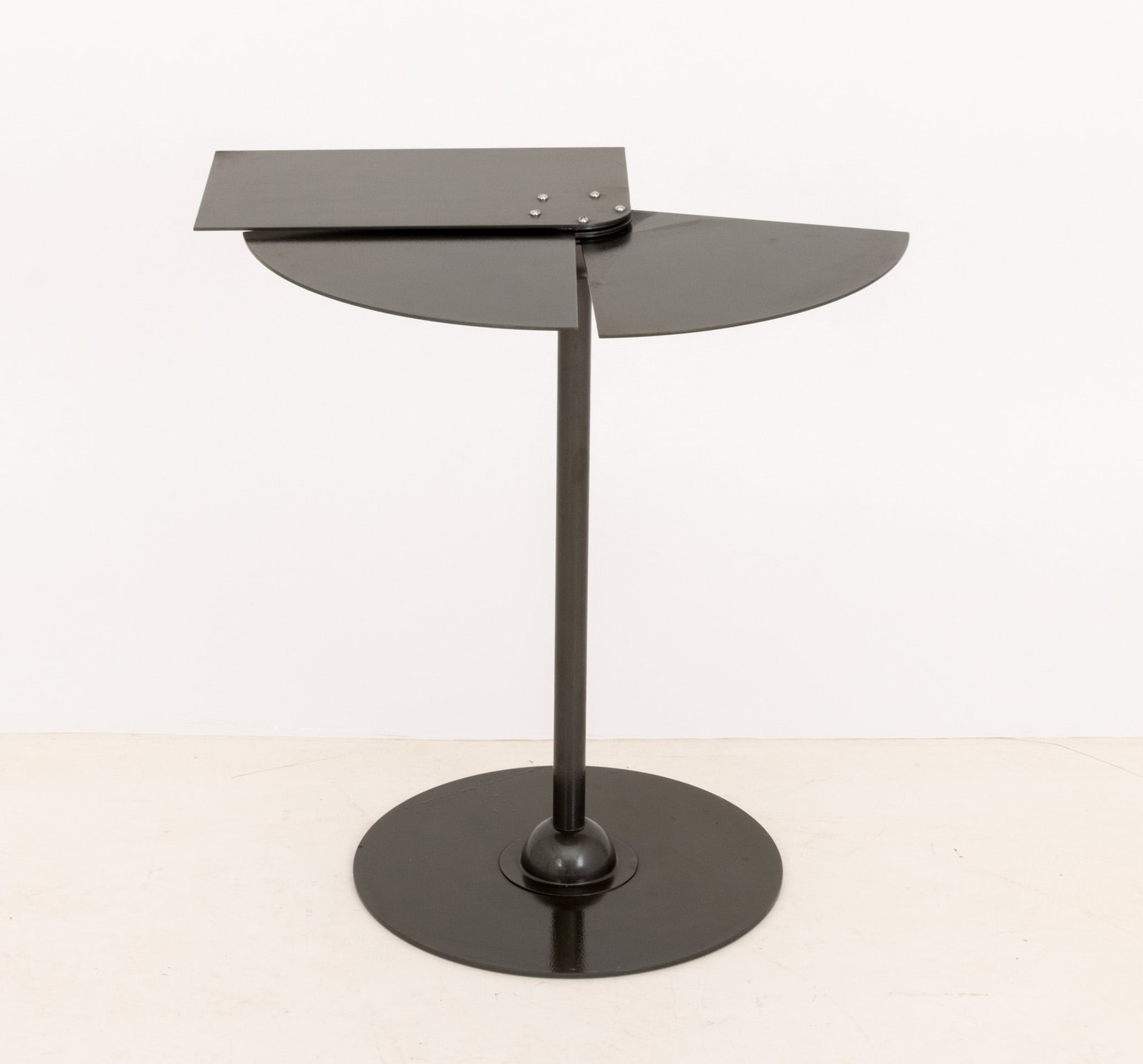 Pierre Chareau "Eventail" Side Table - 4