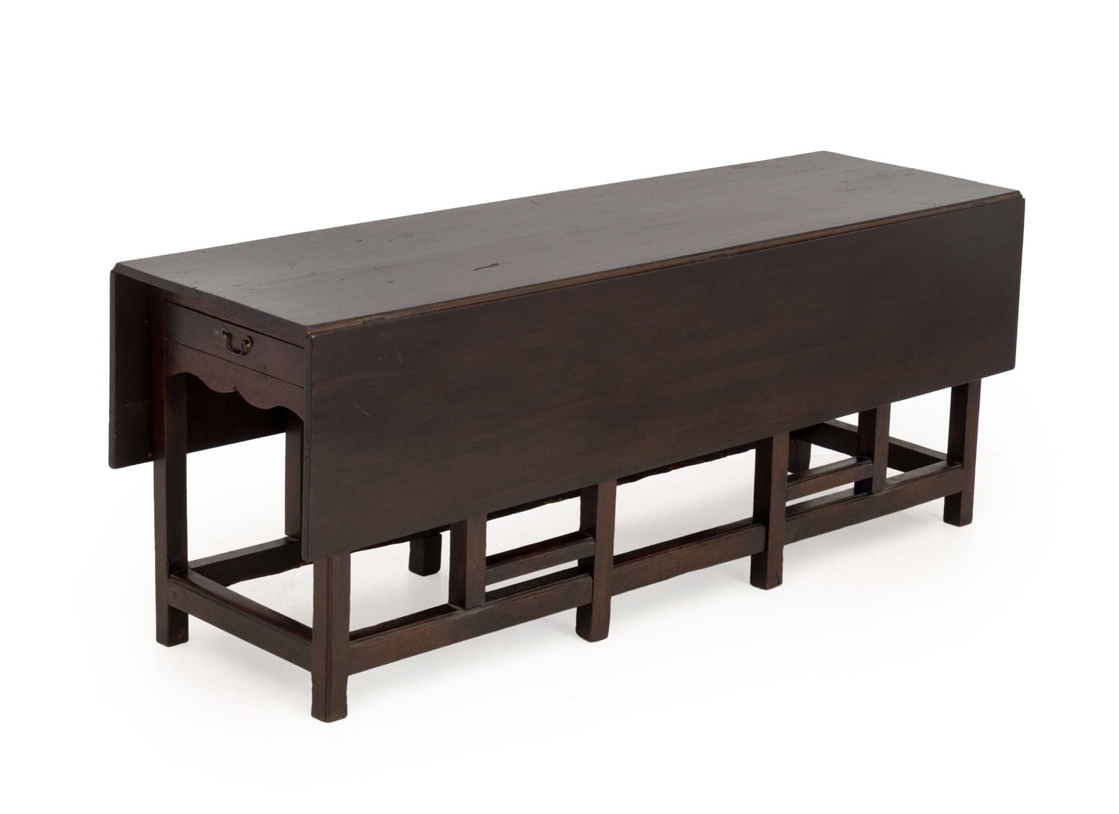 Georgian Mahogany Gateleg Dining Table: Georgian Mahogany Gate-Leg Dining Table, with two drawers. Closed: 30.5" H x 79.25" W x 23" D; open: 30.5" H x 79.25" W x 55" D. Provenance: From a New York City Collection. Keywords: Antique Furnitur