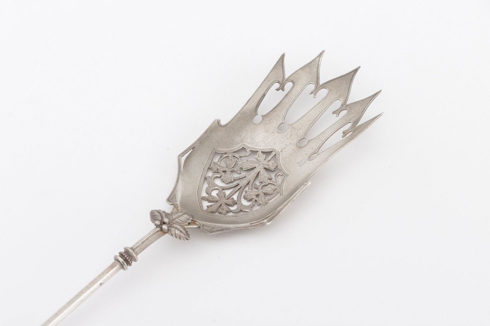 American Sterling Silver Fish Serving Flatware, 2 - 11
