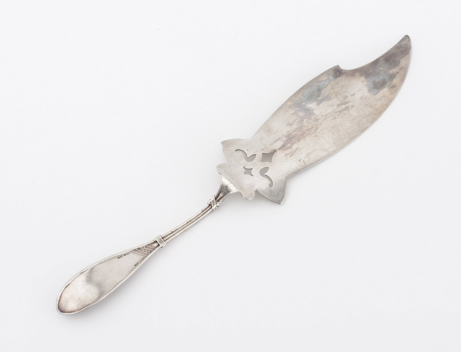 American Sterling Silver Fish Serving Flatware, 2 - 7