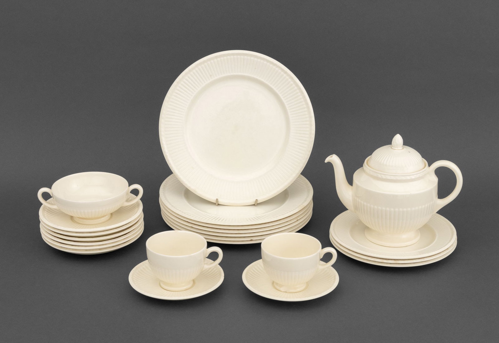 Wedgwood of Etruria & Barlaston "Edme" Service, 22 (1 of 13)