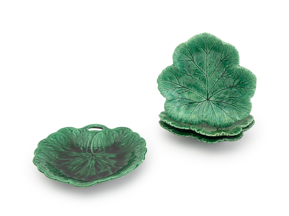 Wedgwood Leaf Form Majolica Tableware, 4 Pcs. (1 of 11)