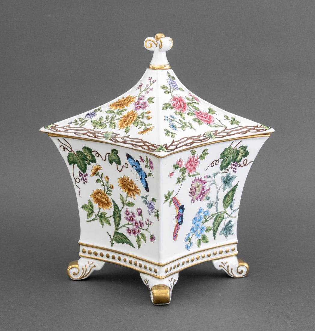 Chelsea House Chinoiserie Style Covered Cachepot: Chelsea House Chinoiserie Style Porcelain Covered Cache Pot, decorated with flowers and butterflies, marked to underside. 12.75" H x 8.25" W x 8.25" D. Provenance: From a New York City Collection. Key
