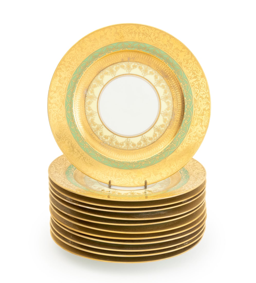 Limoges Gilt Decorated Porcelain Dinner Plates, 12: Set of 12 Limoges Gilt Decorated Porcelain Dinner Plates, marked "Royal China / Limoges / France" to undersides. 11" Diameter. Provenance: From a 21 East 87th Street Estate. Keywords: French porcelain