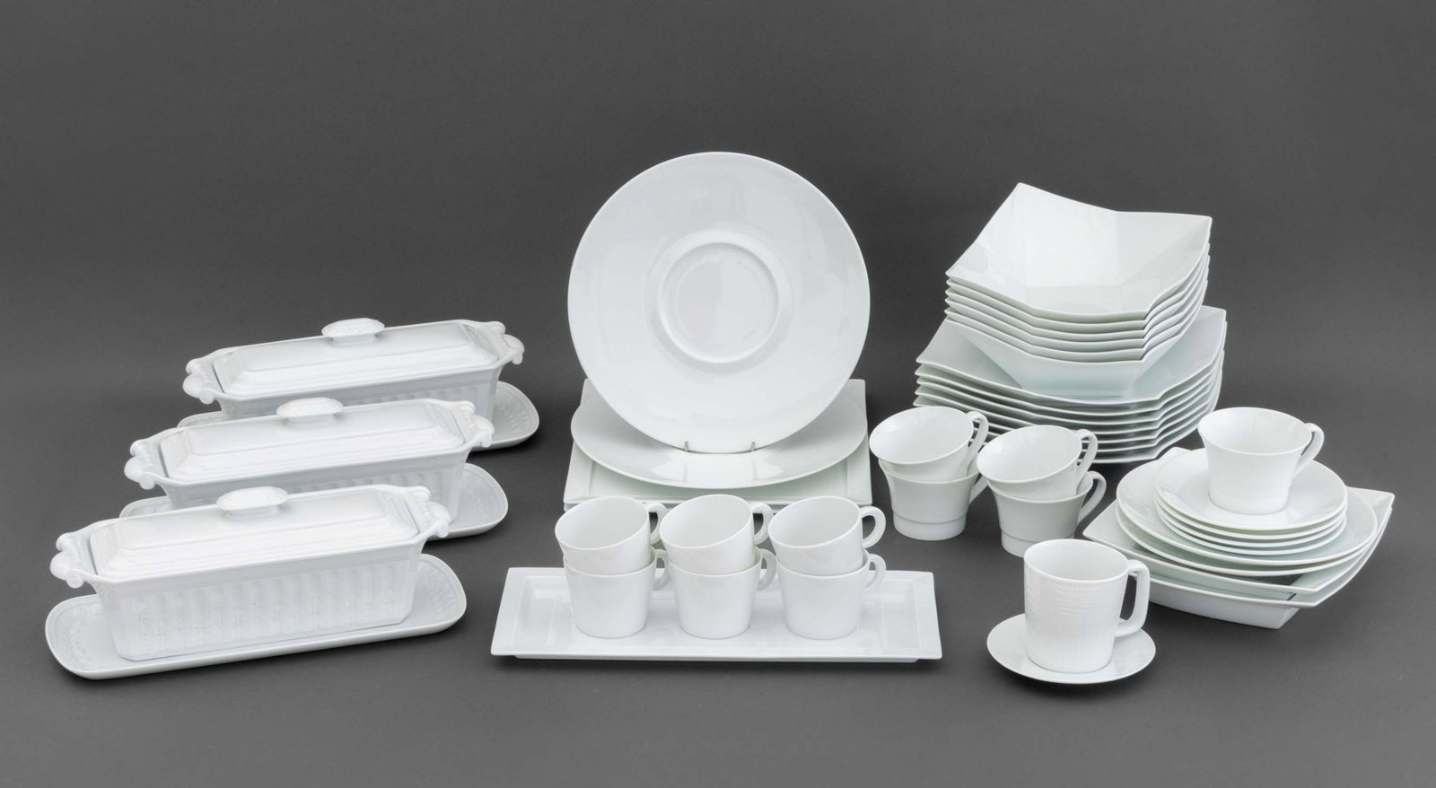 Bernardaud Assembled Partial Dinner Service, 45 (1 of 20)