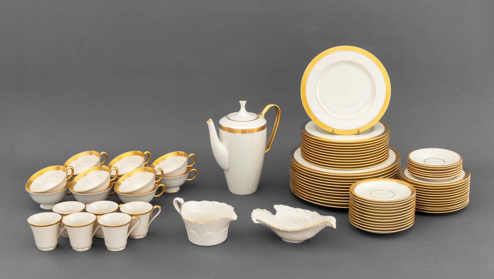 Lenox Porcelain Tableware, 75 Pcs. (1 of 18)