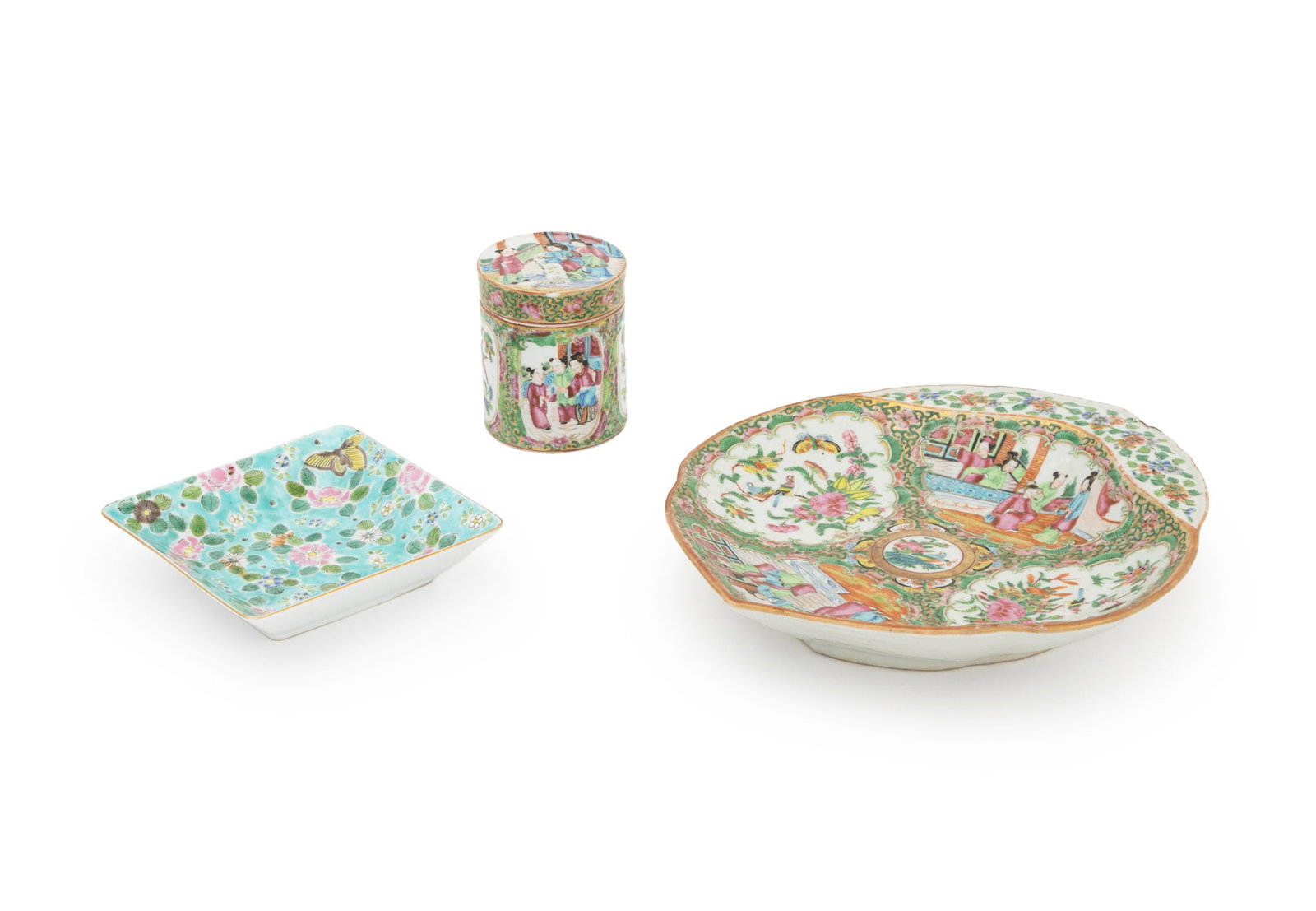 Chinese Famille Rose Porcelain Tableware, 3 Pcs. (1 of 17)