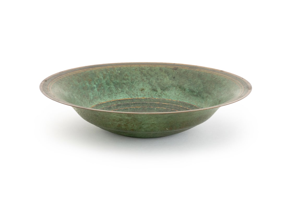 Carl Sorensen Art Deco Bronze Centerpiece Bowl: Carl Sorensen Art Deco Verdigris Patinated Bronze Centerpiece Bowl, marked to underside. 2.5" H x 11.25" Diameter. Provenance: From a Connecticut Estate. Keywords: Designer, Nordic-American Design, Ar