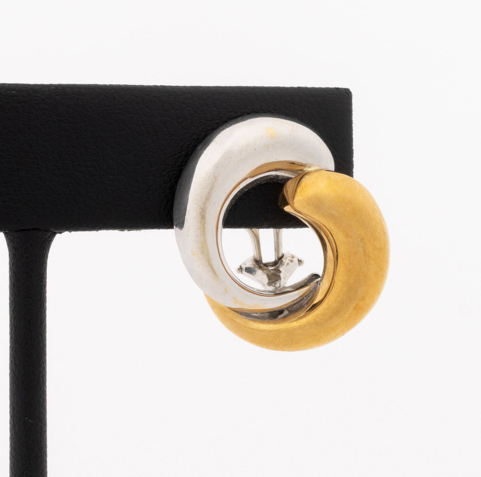 Interlocking Circle Form Two-Tone Gold Earrings - 5