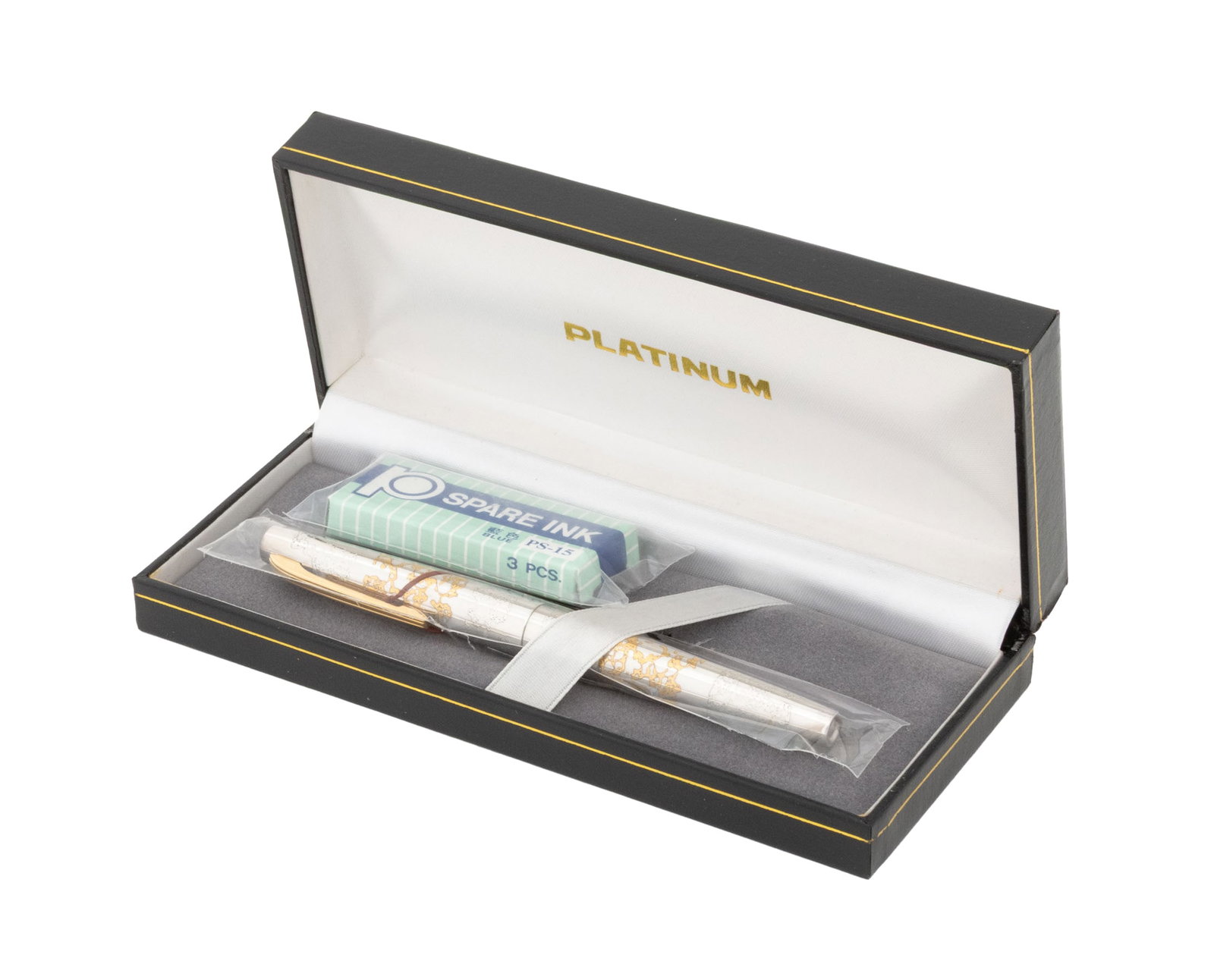 Platinum Riviere "Ginga" Sterling Fountain Pen: Platinum Riviere "Ginga" Sterling Fountain Pen, case marked "Sterling Silver", "925", and "P" with gold-plate accents and mottled patterns, 18K gold nib, with tag "Platinum / PG-6000", in original pla