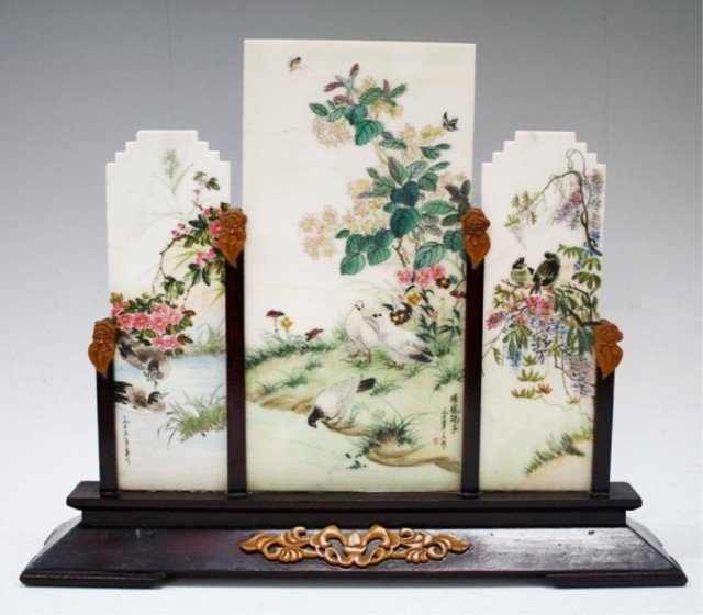 Chinese Bird & Flower Painted Marble Table Screen: Three-panel table screen with painted bird and flower scenes, marble with wood stand, China, circa 1970s; marked. Dimensions: approximately 12"H x 15"W x 3"D