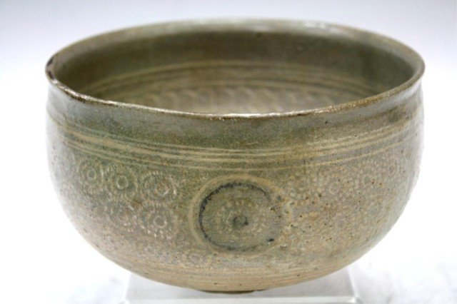 Antique Korean Punchong Ceramic Bowl w/ Flowers: A punchong bowl with geometric floral design, Korea; unmarked. Dimensions: 3-1/2" H x 6" diameter