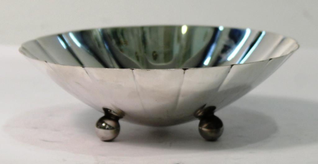 Tiffany & Co. Sterling Fluted Candy Dish (1 of 3)