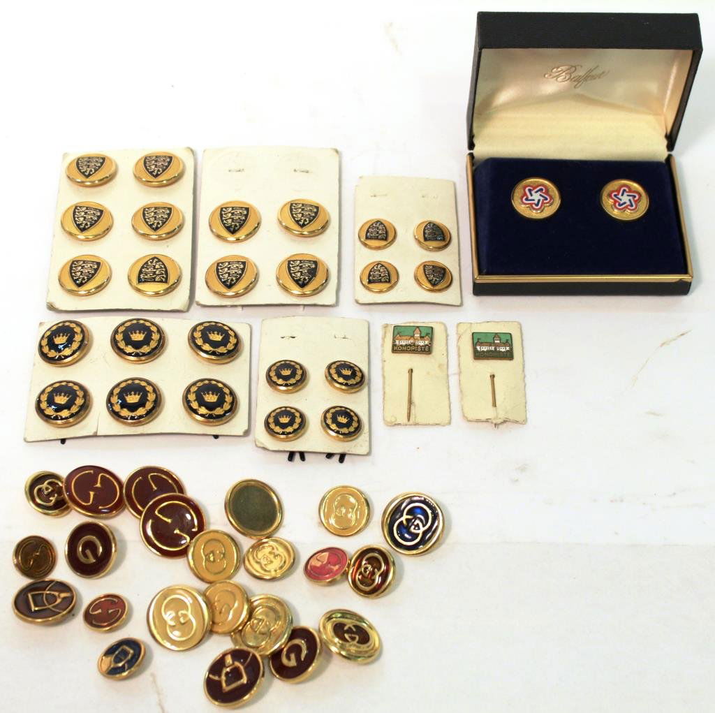 Assorted Men's Enameled Cufflinks, Buttons, & Pins (1 of 6)