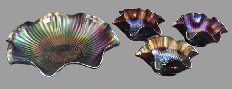 Northwood Carnival Glass Fine Rib 4 pc. berry set, amy. (1 of 16)