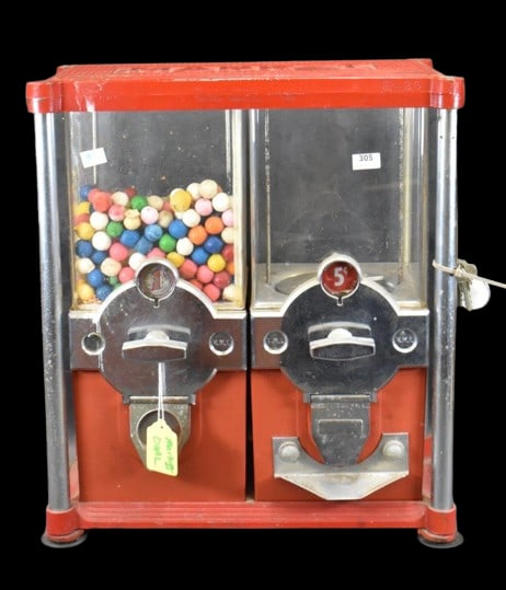 Mark I double vending 1 cent - 5 cent coin-op vending machine (1 of 13)