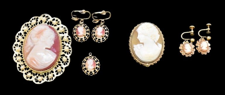 (2) Cameo brooches; (2) sets of earrings and (1) pendant (1 of 9)