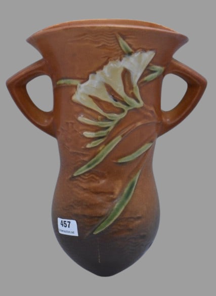 Roseville Freesia 1296-8" wall pocket, tangerine (1 of 7)