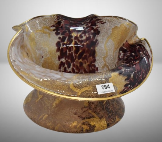 Art Glass 5"h x 8.5"d Jack-in-the-Pulpit bowl, unique stippled-like exterior gold and wind patterns: Art Glass 5"h x 8.5"d Jack-in-the-Pulpit bowl, unique stippled-like exterior gold and wind patterns; maker unknown
