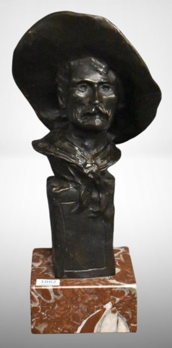 "The Sergeant" Frederic Remington bronze on marble base (1 of 9)