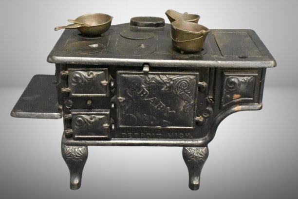 Cast Iron "Baby" salesman sample stove + few accessories: Cast Iron "Baby" salesman sample stove + few accessories;