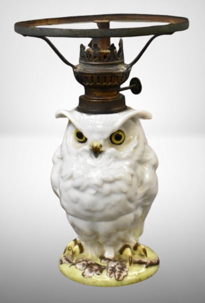 William Whiteey French ceramic figural owl kerosene lamp (1 of 10)