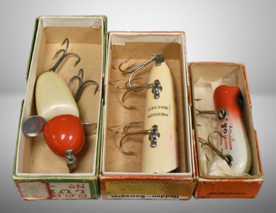 (3) Vintage fishing lures incl. Heddon and Shakespeare (1 of 19)