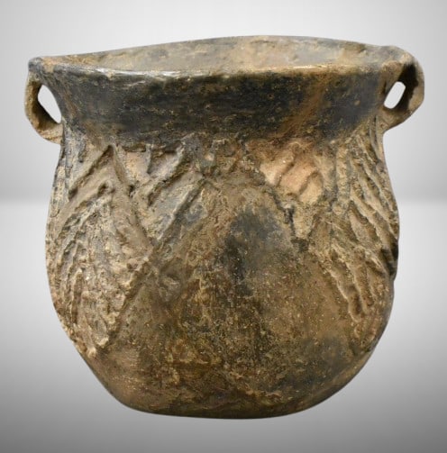 Pre-Columbian Native American incised dbl. handled jar, 5" (1 of 8)