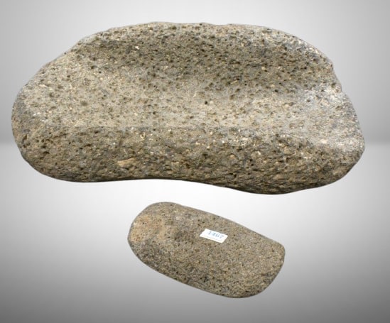 Native American Montel grinding bowl and stone (1 of 8)