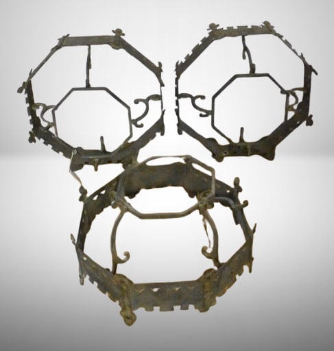 (3) Spanish-style wrought iron 8-sided lamp brackets (1 of 6)