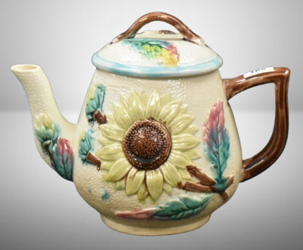 Mrkd. Wedgwood Majolica 6" teapot; . Please use pictures as part of the description. Brown Auction (1 of 11)