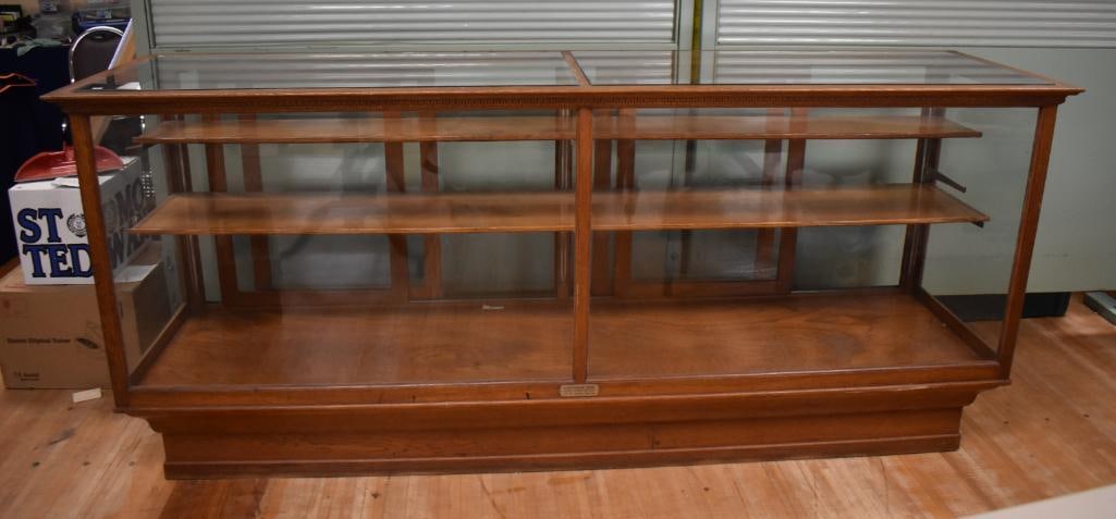 Kirkpatrick Bros. Store and Office Fixtures (St. Louis, MO) Oak showcase w/ all around glass (1 of 7)