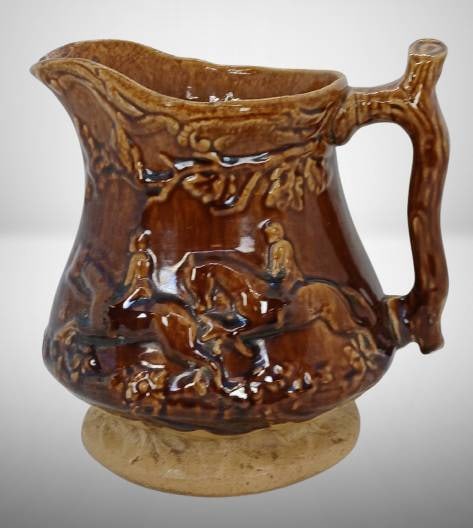 Bennington Rockingham Glaze Pitcher (1 of 10)