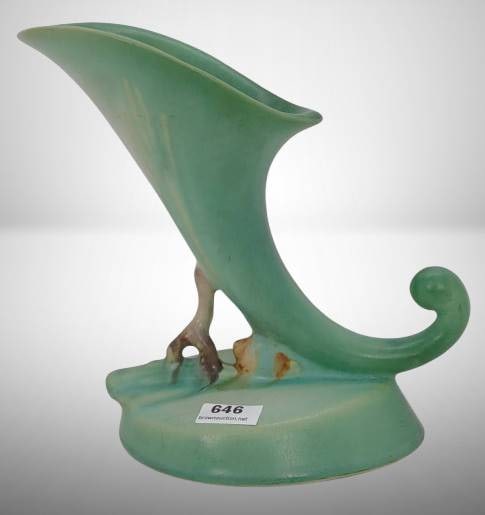 Roseville Pine Cone 126-6" Green Cornucopia (1 of 9)