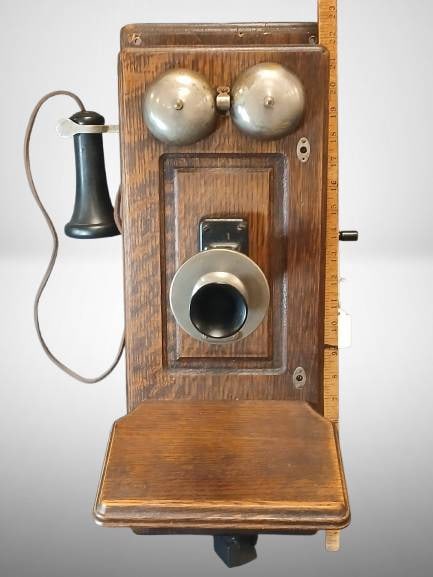 Western Electric Early 20th-Century Wooden Wall Telephone (1 of 18)