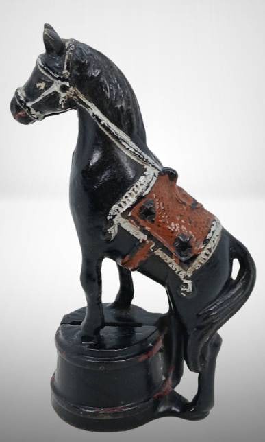 A.C. Williams Cast Iron Horse Still Bank (1 of 8)