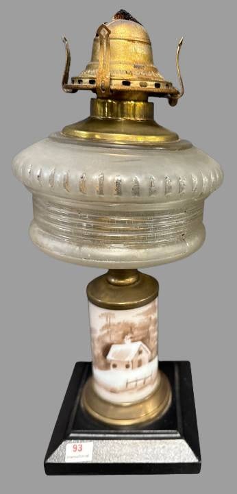 Victorian-era Pedestal Kerosene Oil Lamp, Barn Scene (1 of 9)