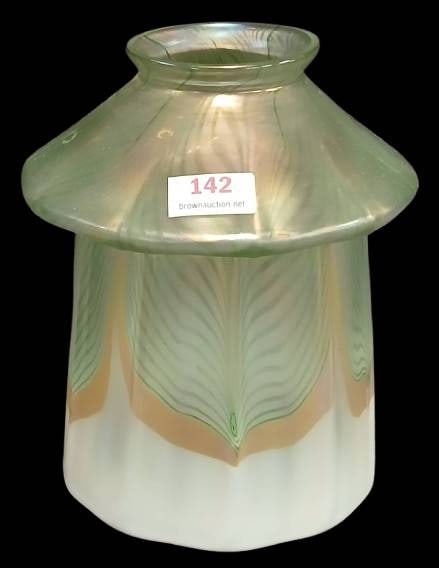 Steuben Art Glass Lamp Shade (1 of 8)