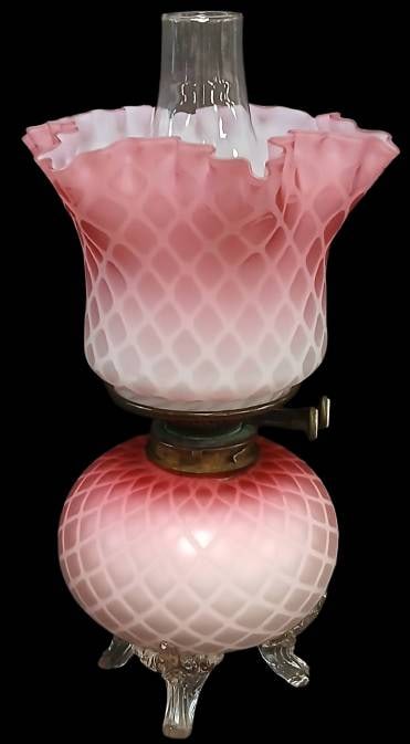 Hinks & Son Duplex Oil Lamp with Pink Satin Body (1 of 20)