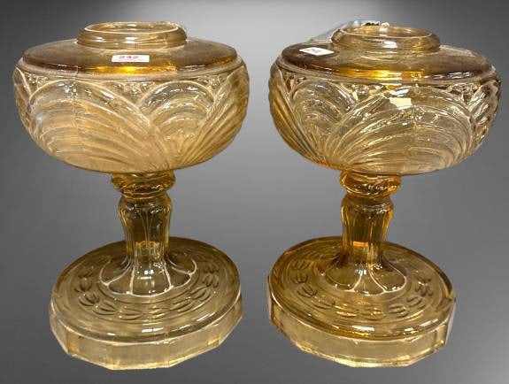 (2) Aladdin Washington Drape Kerosene Lamps (1 of 9)