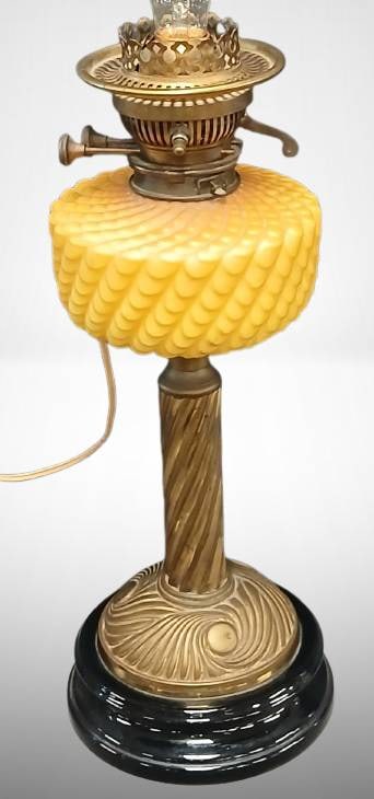 Albion Lamp Co. Victorian Electrified Oil Lamp (1 of 14)