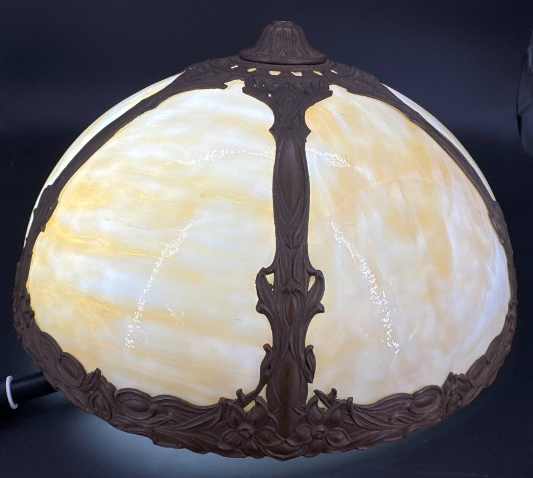 16-Inch Slag Glass Lamp Shade: MORE DETAILS COMING SOON