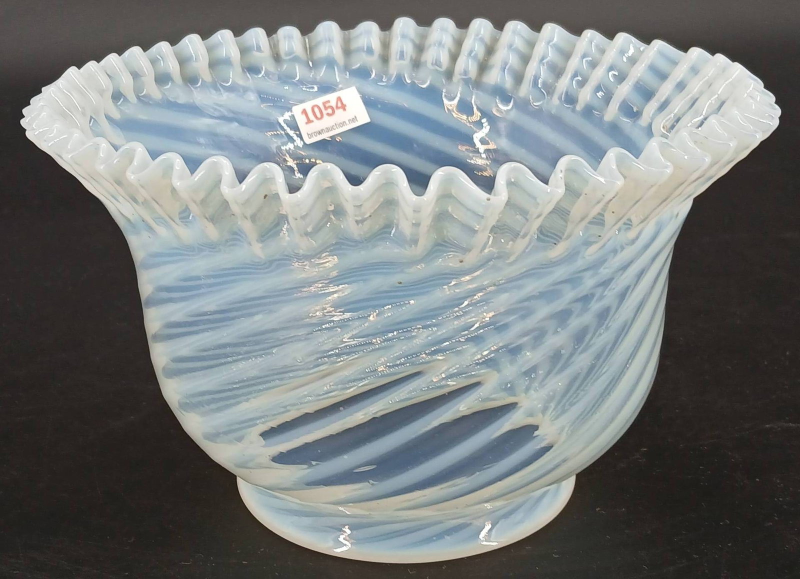 Opalescent Glass Lamp Shade in Swirl Pattern (1 of 6)