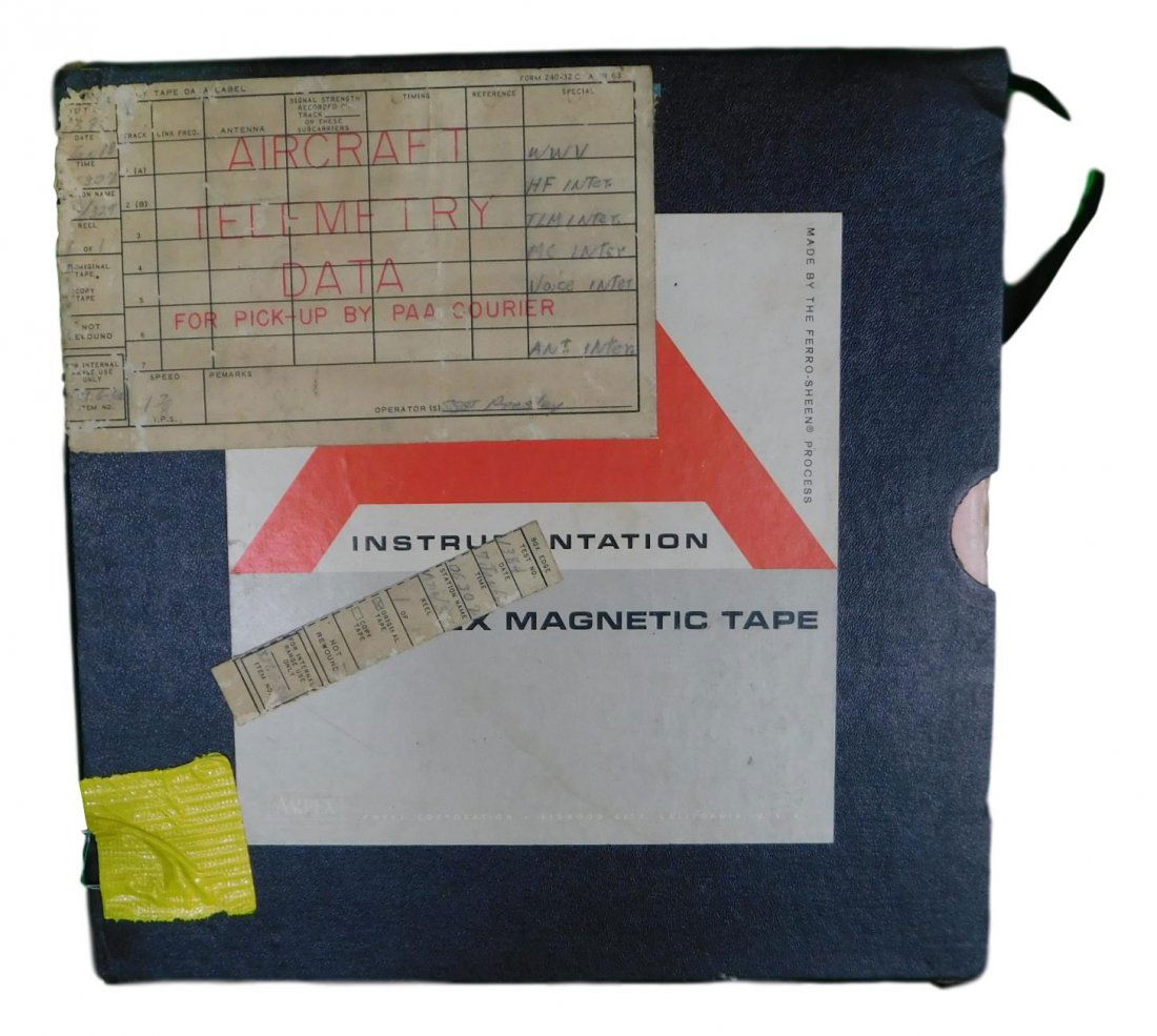 Nasa Magnetic Data Tape Reel: NASA Magnetic Data Tape Reel Made by Scoth Part No Piece is 1" by 11" by 11" All items from the Estate of Charles Bell space auction in May of 2000All item for this Auction Located in Orlando Florida