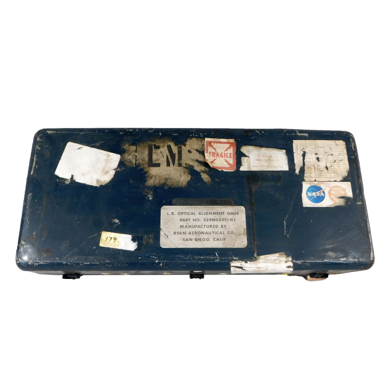 NASA L.R. OPTICAL ALIGNMENT GAGE BOX ONLY: NASA L.R. OPTICAL ALIGNMENT GAGE BOX ONLY by N/A Part No N/A Piece is 9" by 11" by 27” All items from the Estate of Charles Bell space auction in May of 2000 All item for this Auction Located in Orl